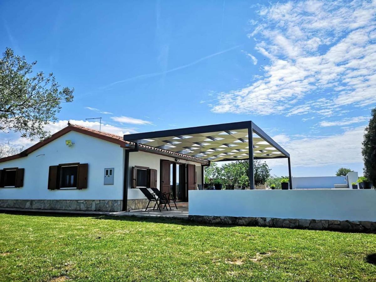 Villa Leo Ровинь Экстерьер фото