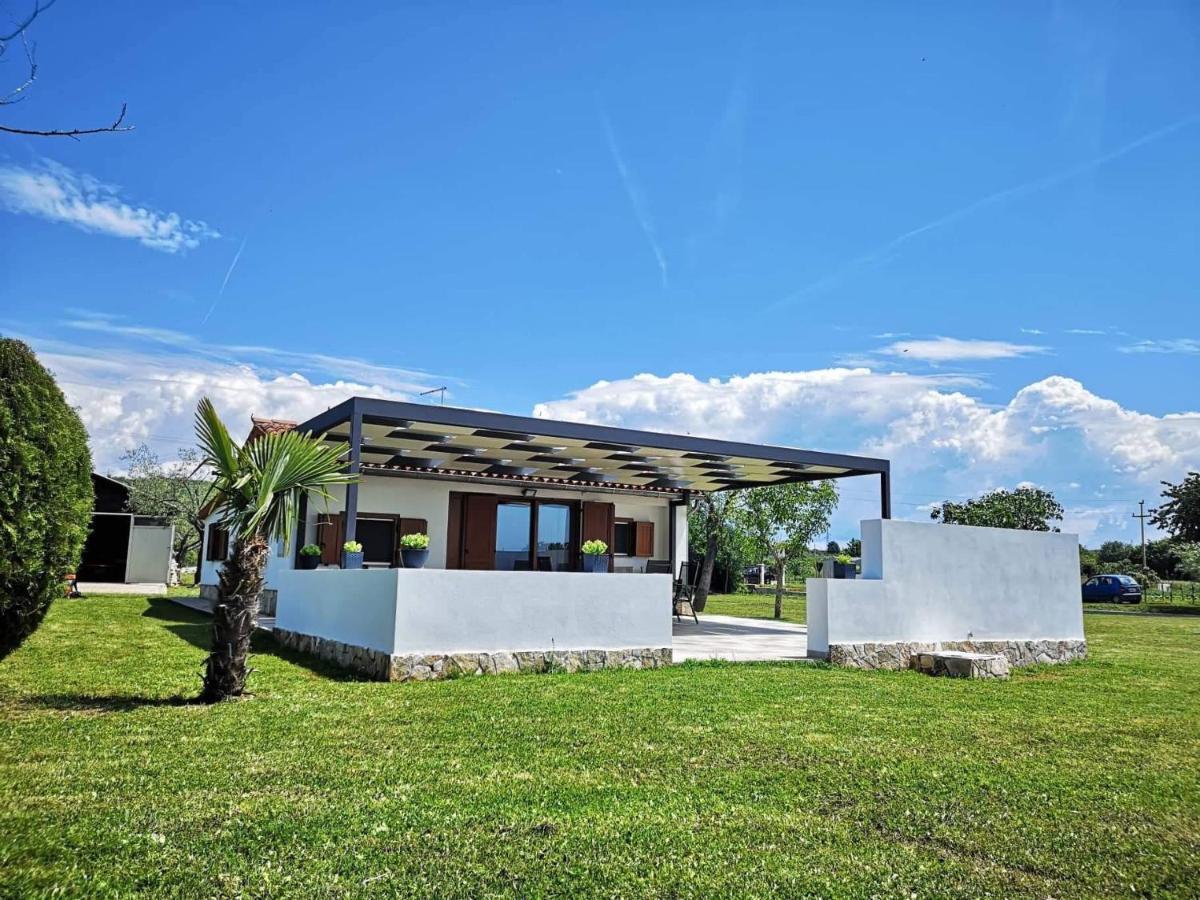 Villa Leo Ровинь Экстерьер фото